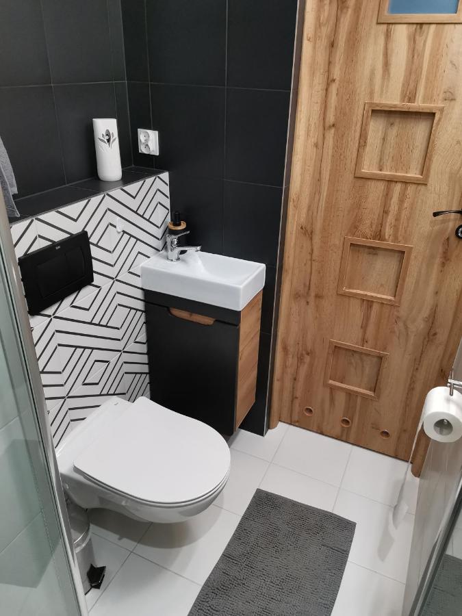 Przytulny Apartament W Wiezowcu - Centrum Miasta Podwislocze 38 Rzeszow Dış mekan fotoğraf