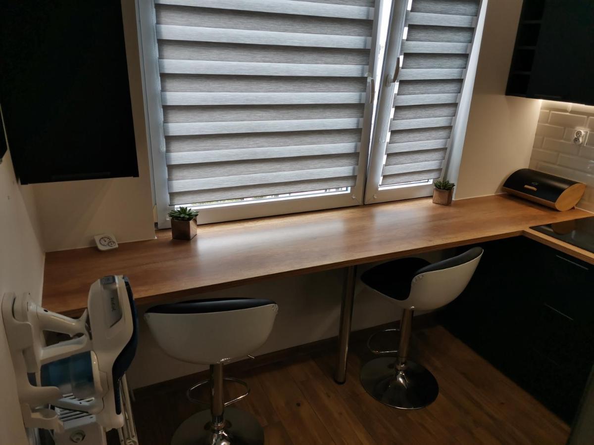 Przytulny Apartament W Wiezowcu - Centrum Miasta Podwislocze 38 Rzeszow Dış mekan fotoğraf