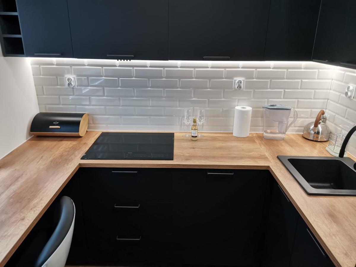 Przytulny Apartament W Wiezowcu - Centrum Miasta Podwislocze 38 Rzeszow Dış mekan fotoğraf