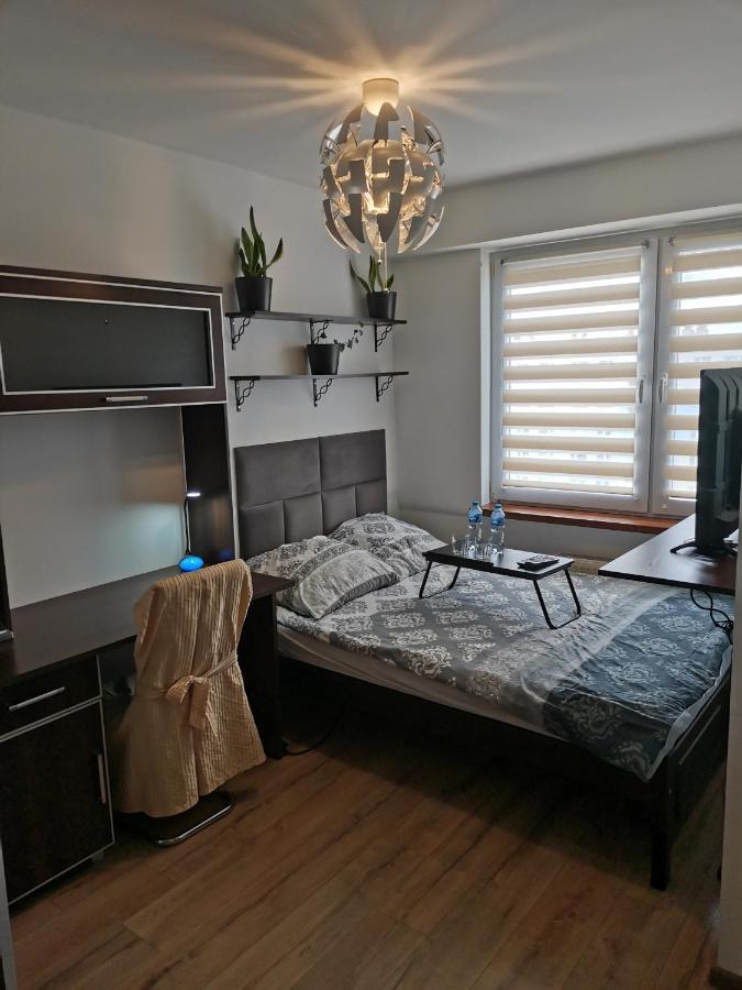 Przytulny Apartament W Wiezowcu - Centrum Miasta Podwislocze 38 Rzeszow Dış mekan fotoğraf